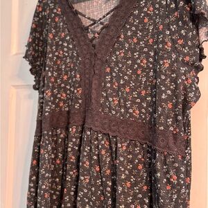 Floral v neck gauze babydoll top